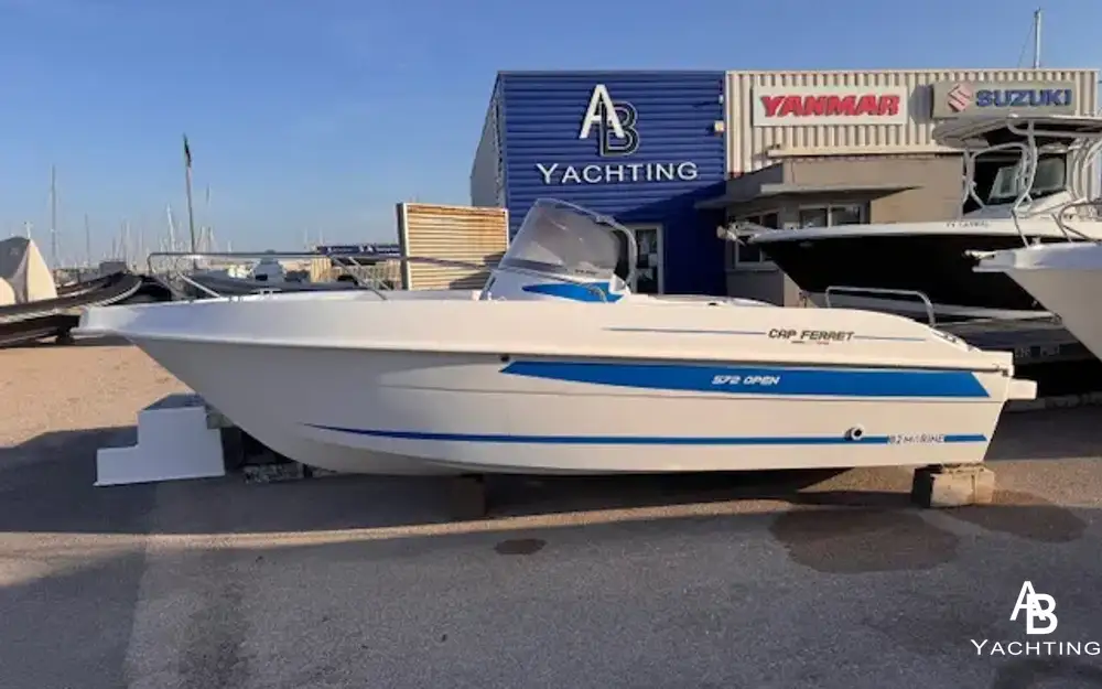 slider 0 B2 Marine Cap Ferret 572 Open