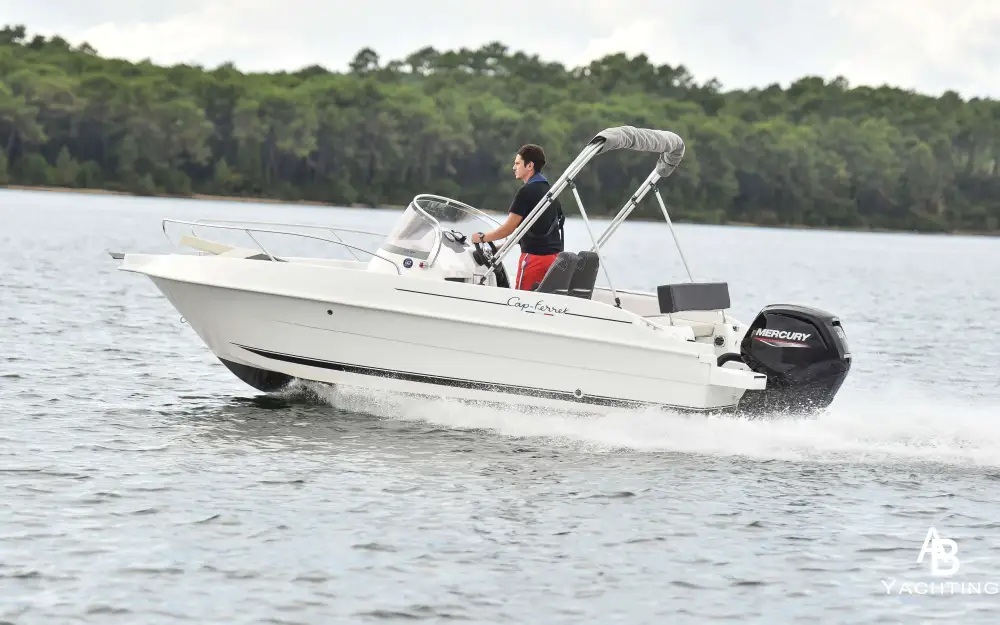 slider 3 B2 Marine Cap Ferret 572 Open