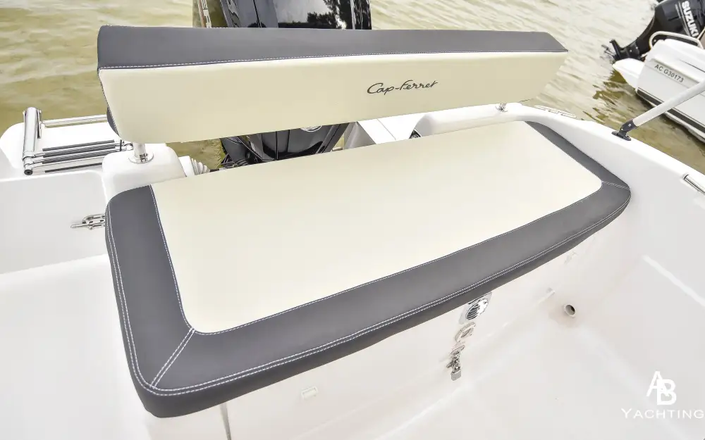 slider 5 B2 Marine Cap Ferret 572 Open