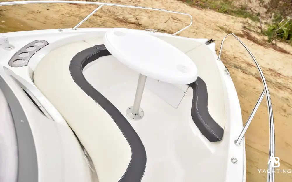 slider 7 B2 Marine Cap Ferret 572 Open