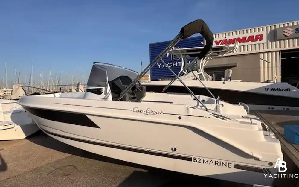 slider 0 B2 Marine Cap Ferret 702 Open