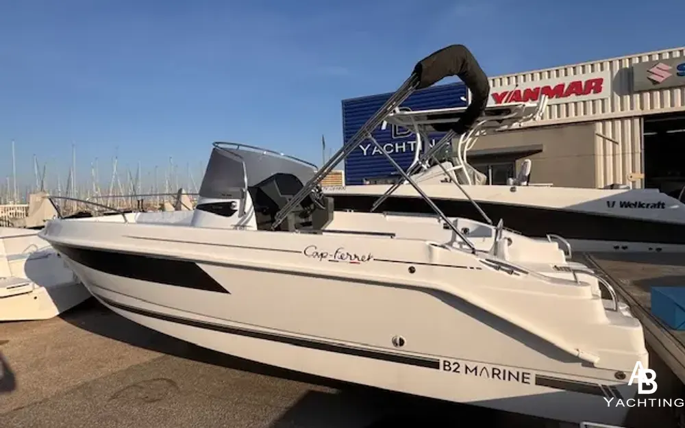 slider 0 B2 Marine Cap Ferret 702 Open - null