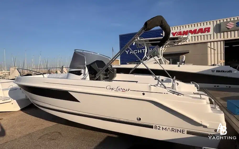 slider 8 B2 Marine Cap Ferret 702 Open