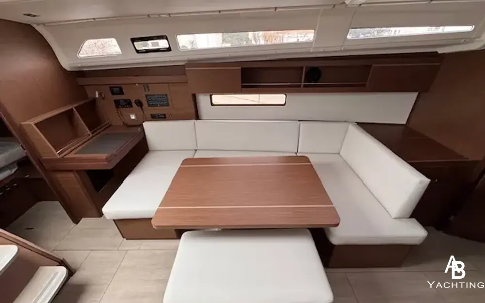 slider 6 Beneteau Oceanis 40.1