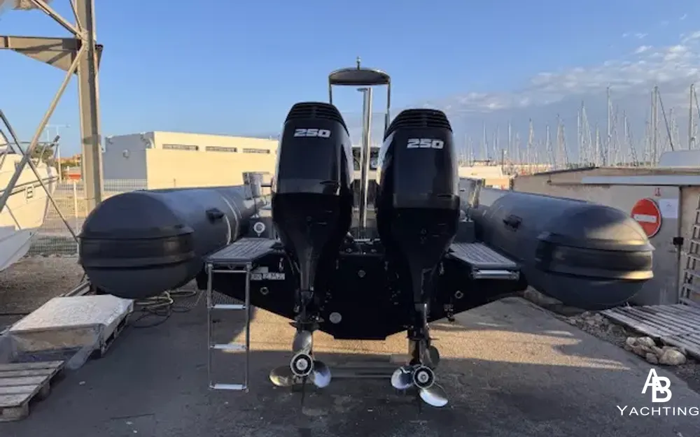 slider 1 Sea Water Smeralda 280 - null