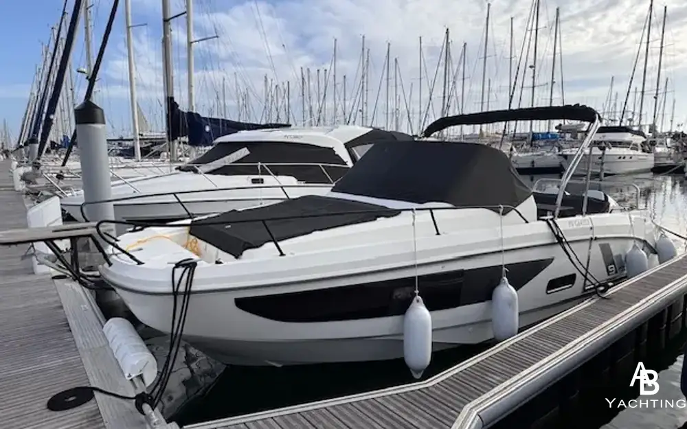 slider 0 Beneteau Flyer 9 Sundeck