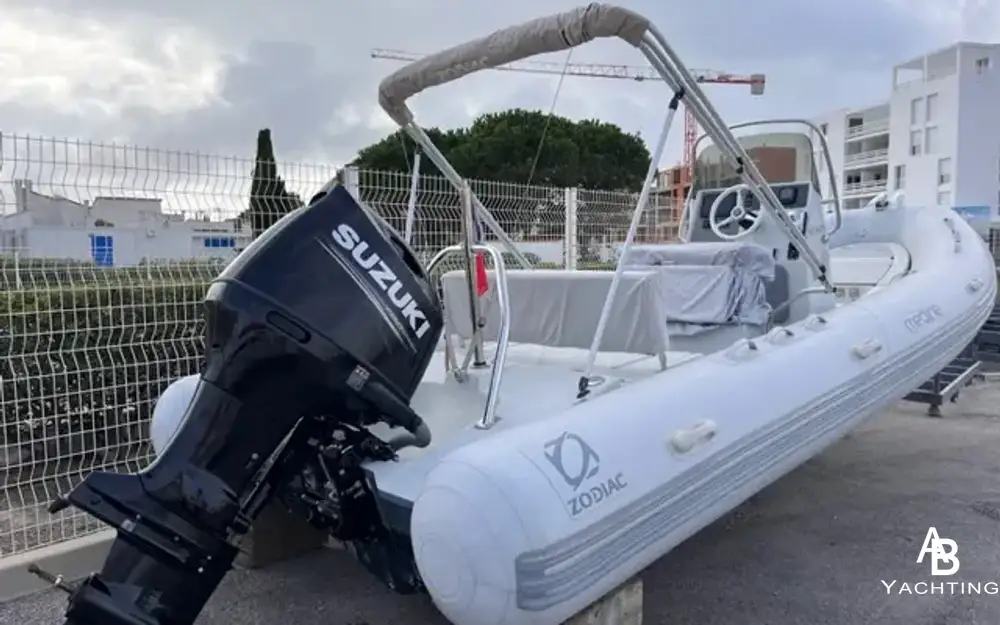 slider 0 Zodiac Medline 660