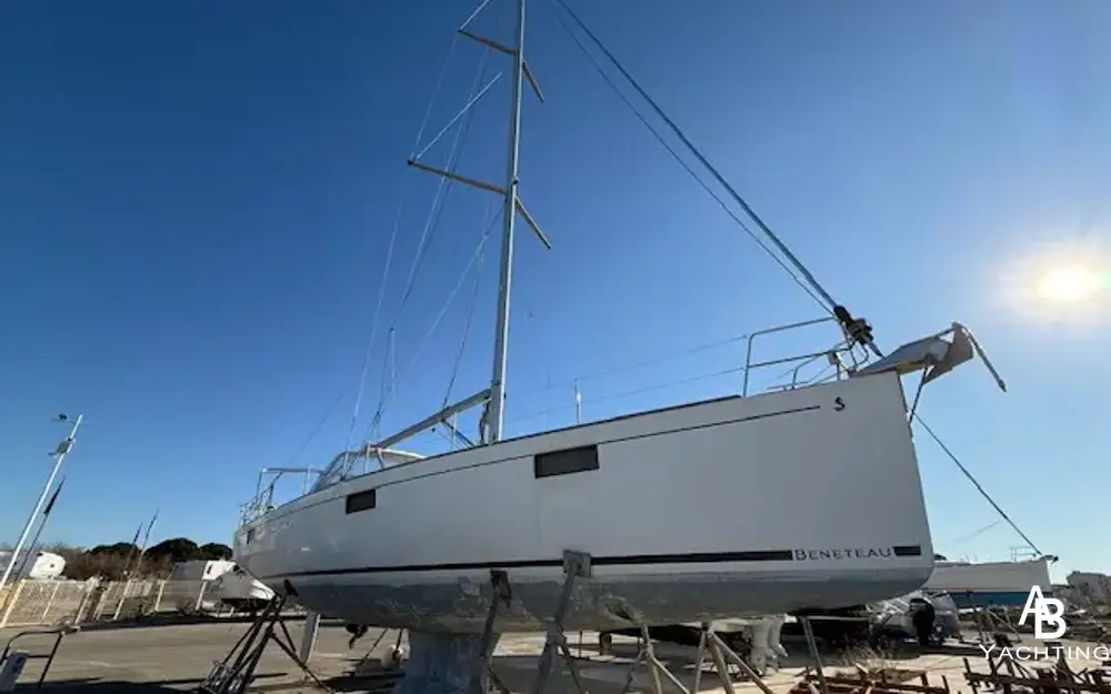 slider 3 Beneteau Oceanis 48