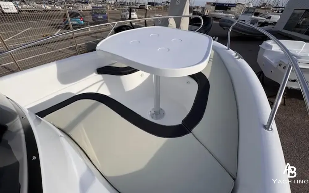 slider 9 B2 Marine Cap Ferret 522 Open - null