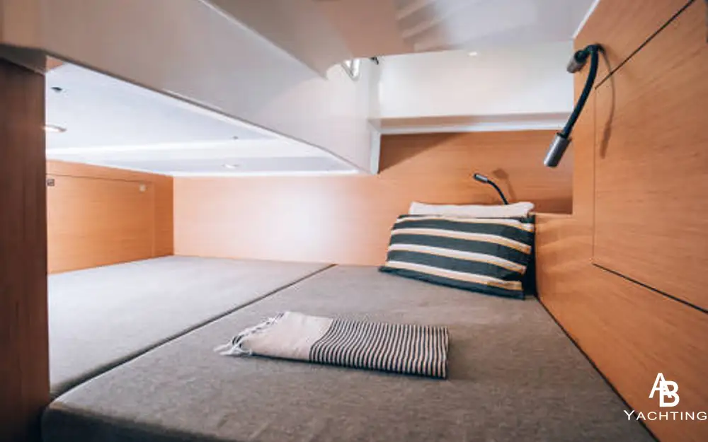 slider 5 Beneteau Flyer 10