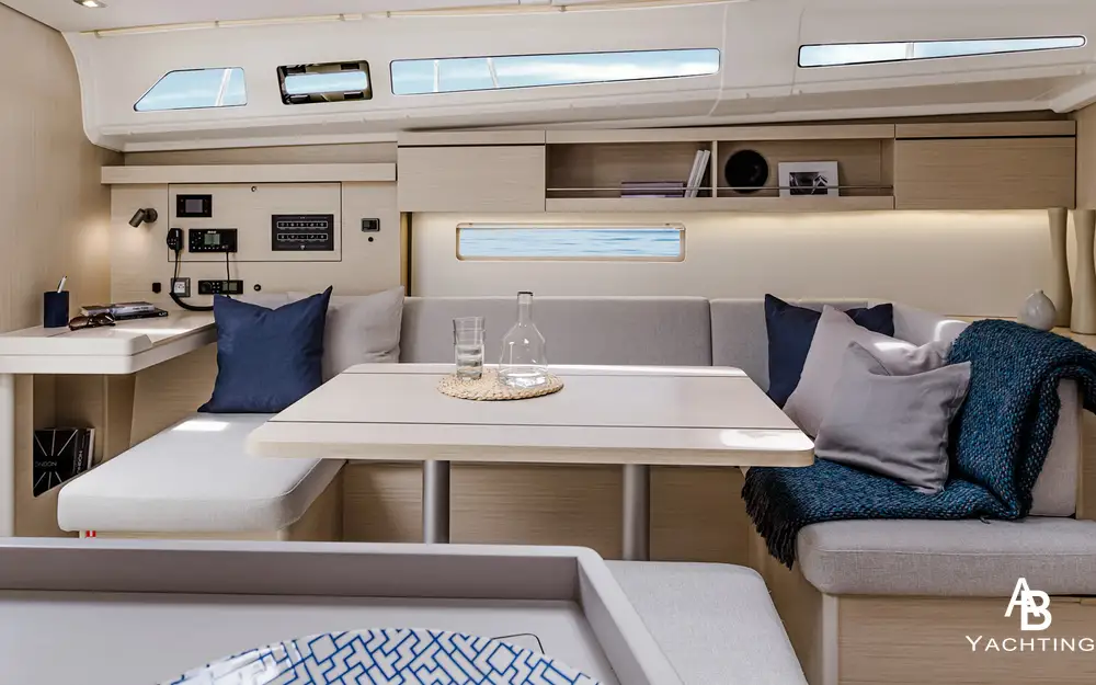 slider 1 Beneteau Oceanis 40.1