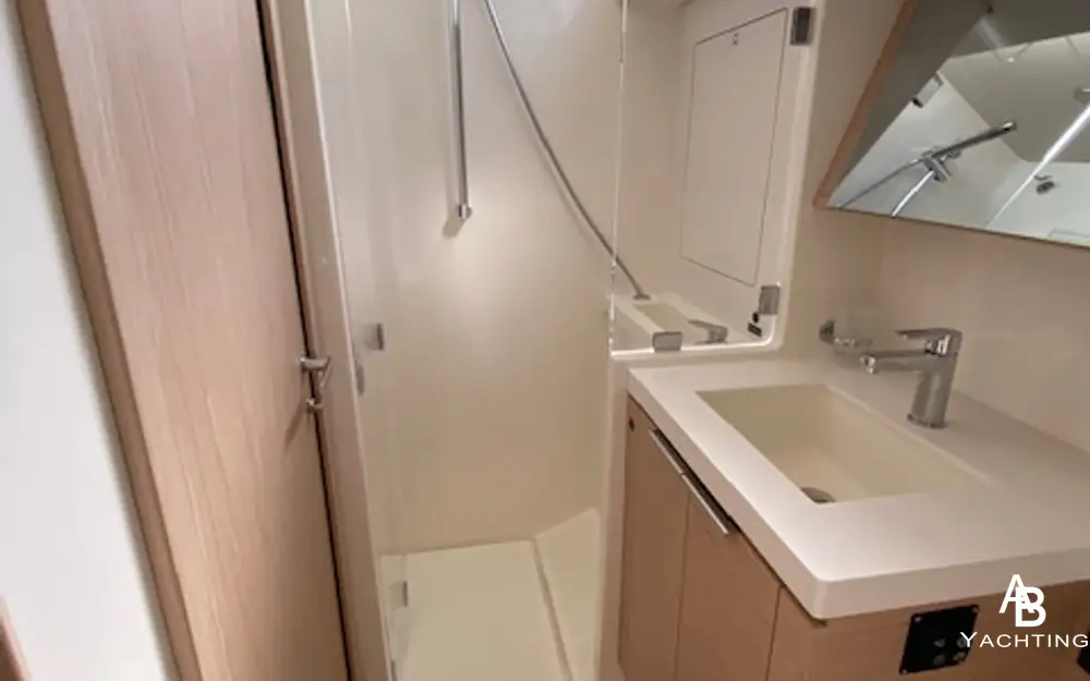 slider 17 Beneteau Oceanis 54