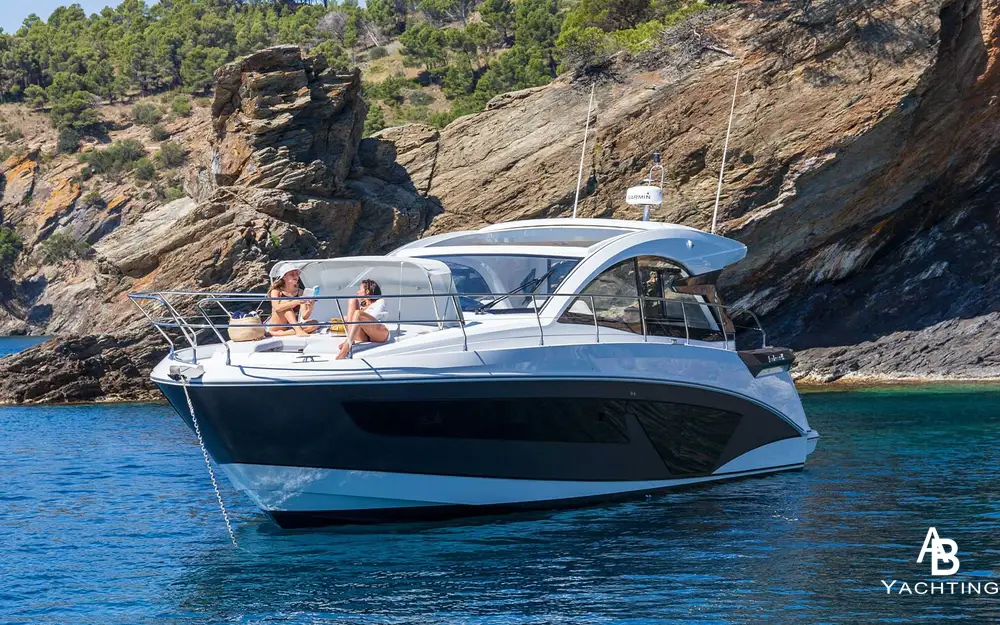 slider 0 Beneteau Gran Turismo 45
