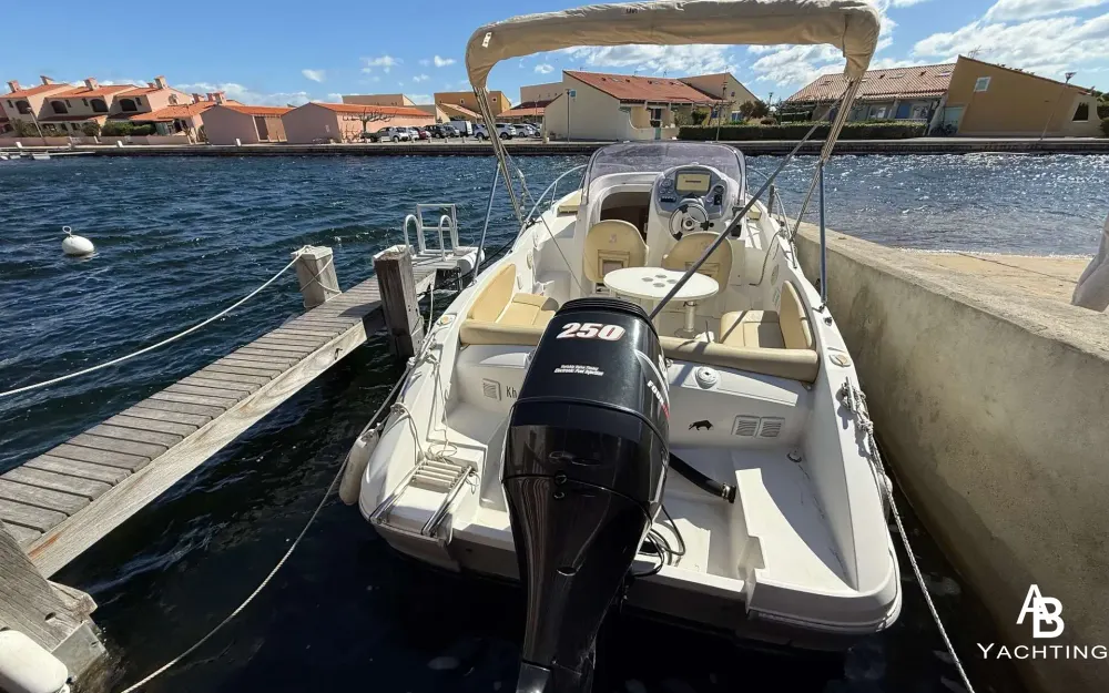slider 6 Beneteau Flyer 750 Sun Deck - null