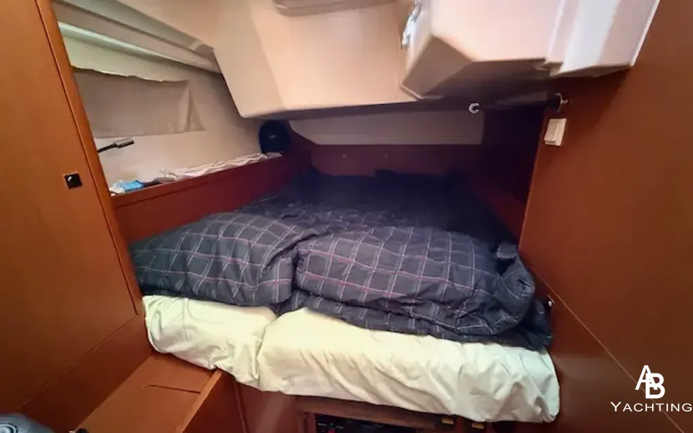 slider 16 Beneteau Oceanis 41