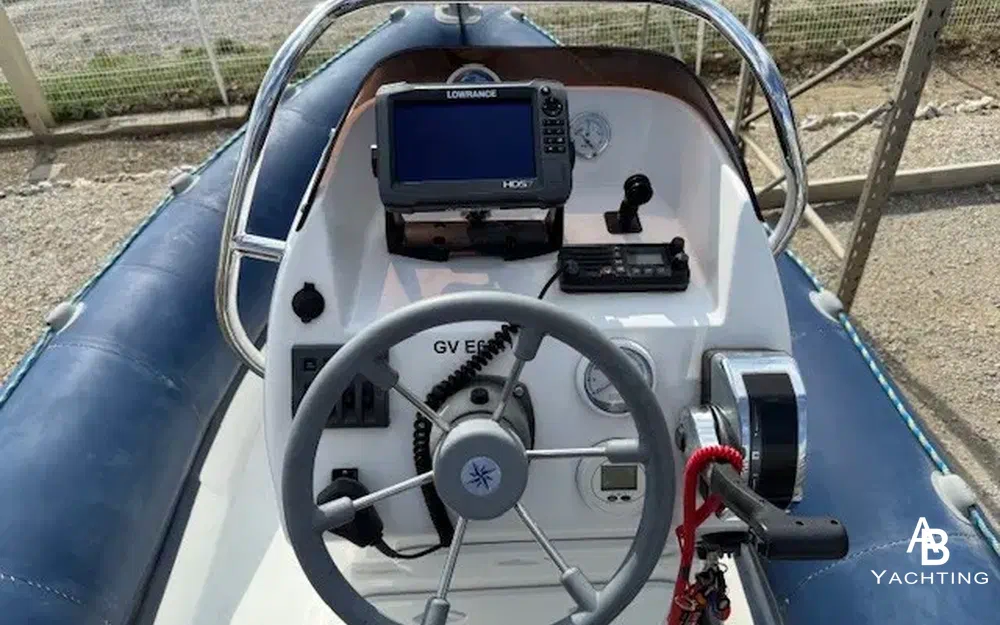 slider 10 Sting Ray Marine Centaure 5.8