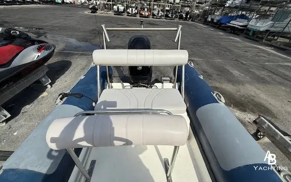 slider 14 Sting Ray Marine Centaure 5.8