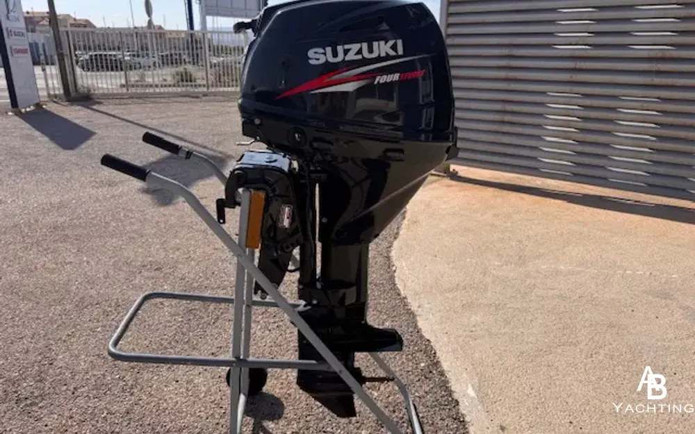 slider 0 Suzuki 30