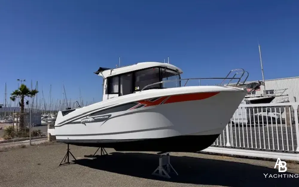slider 3 Beneteau Barracuda 7