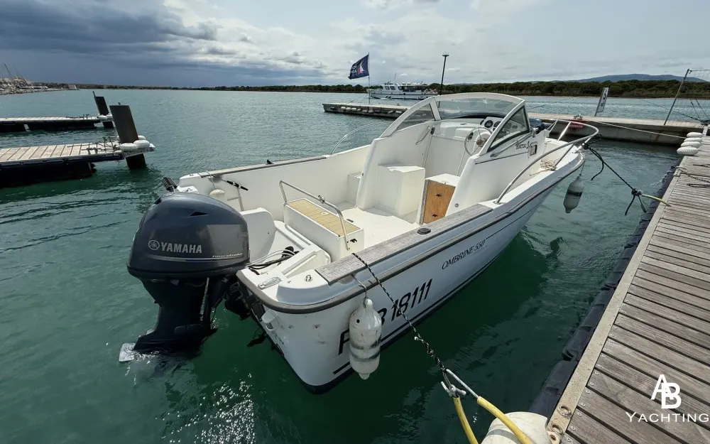 slider 1 Beneteau Ombrine 550 WA