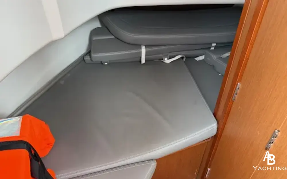 slider 6 Beneteau Barracuda 7