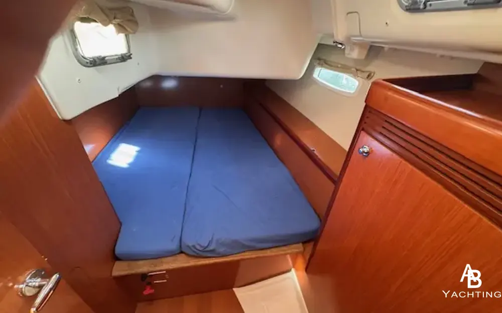 slider 10 Beneteau Oceanis 40