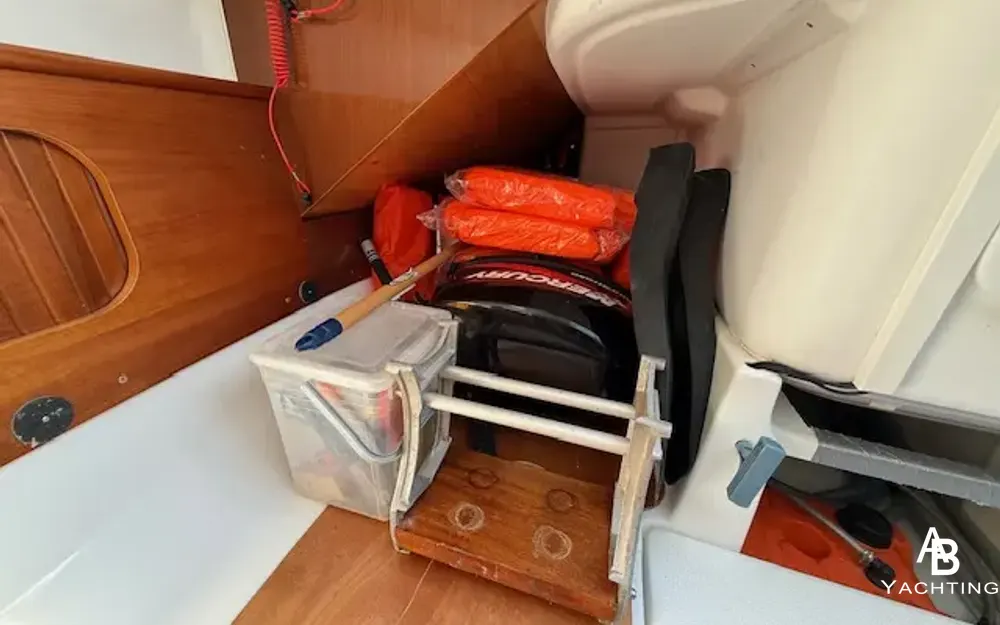 slider 9 Beneteau First 211