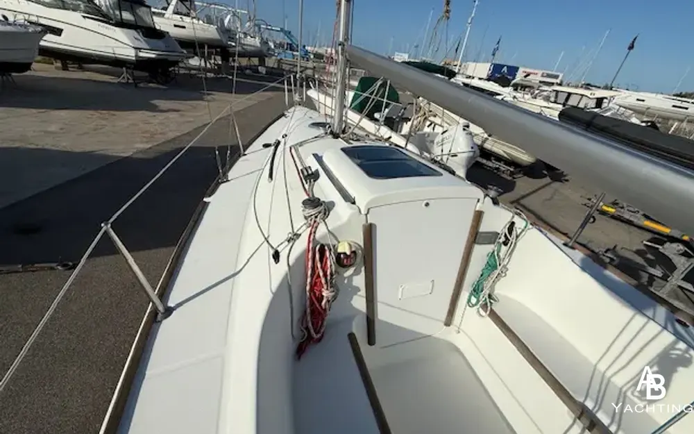 slider 4 Beneteau First 211