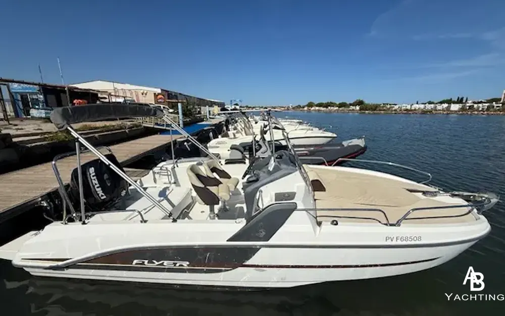 slider 0 Beneteau Flyer 6.6