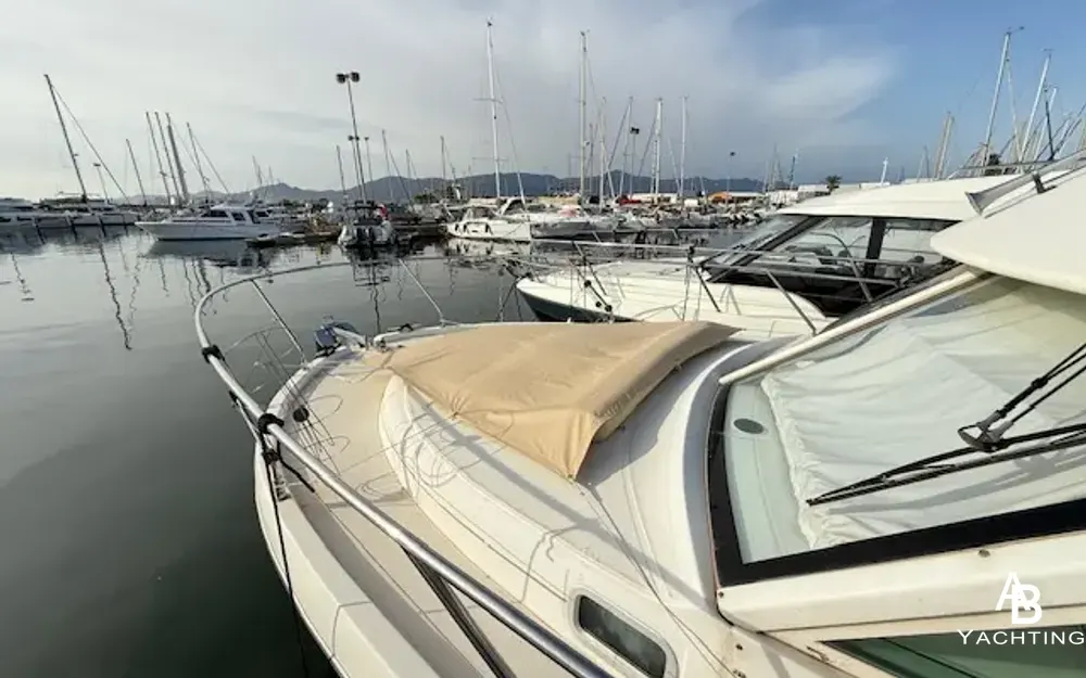 slider 3 Beneteau Antares 980 Fly