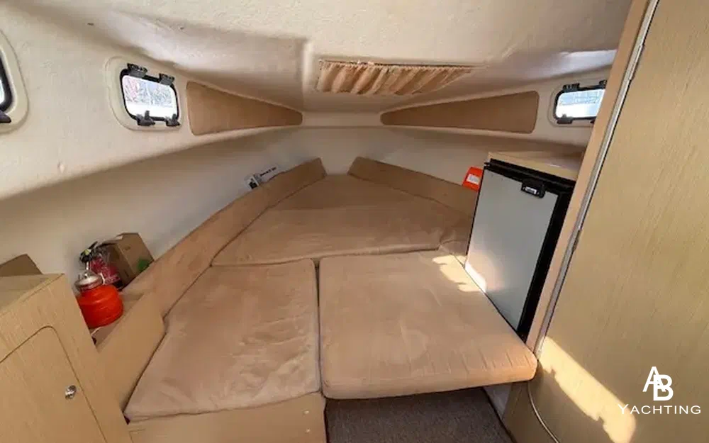 slider 6 B2 Marine Cap Ferret 752