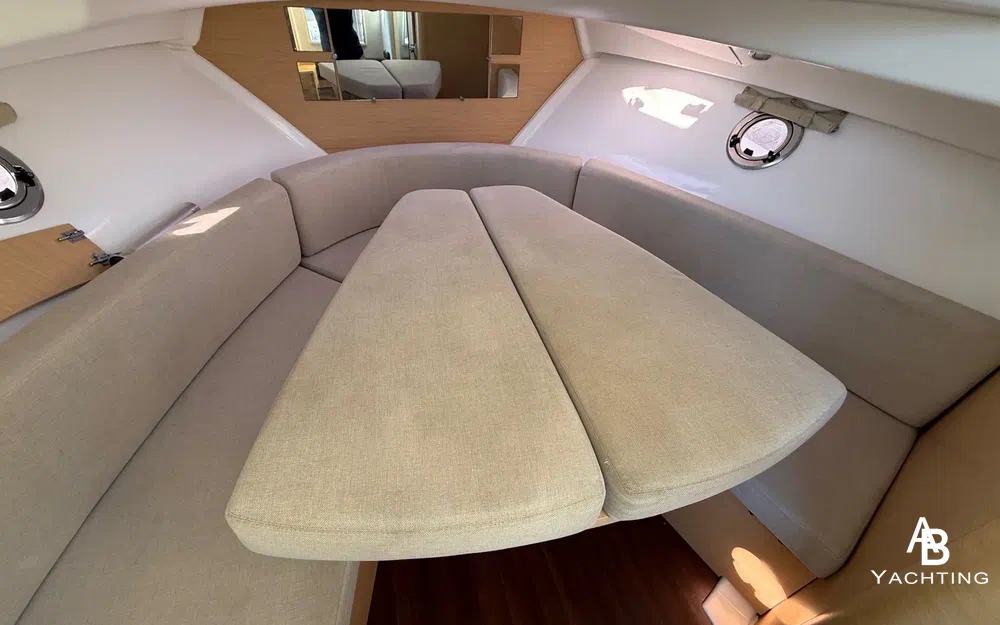 slider 15 Beneteau Flyer 850 Sun Deck