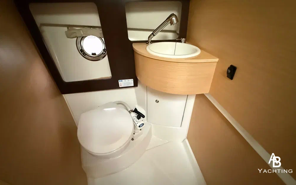 slider 19 Beneteau Flyer 850 Sun Deck