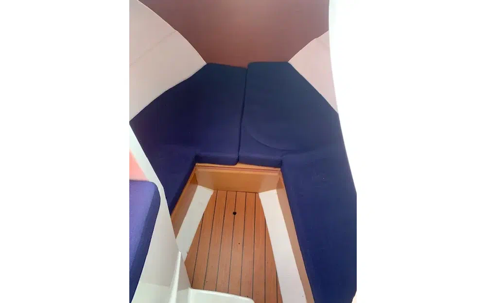 slider 12 Beneteau Antares 580 HB