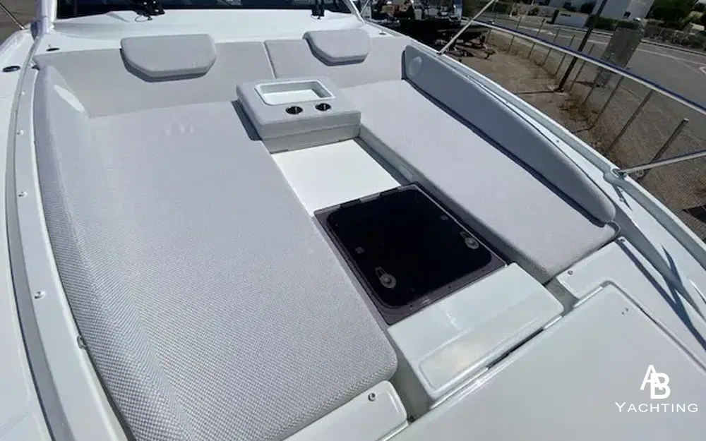 slider 19 Beneteau Gran Turismo 36