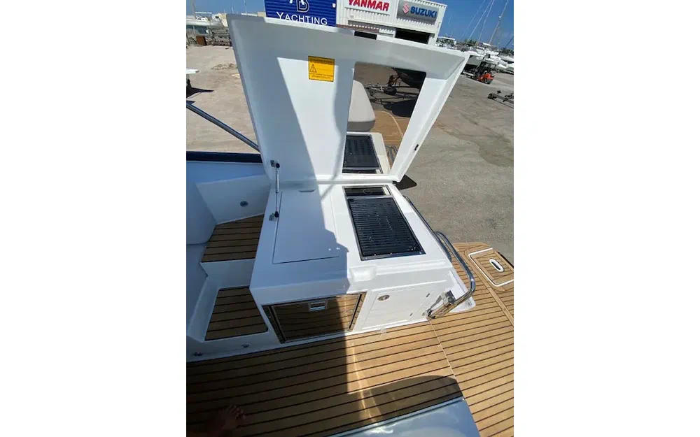 slider 3 Beneteau Gran Turismo 36