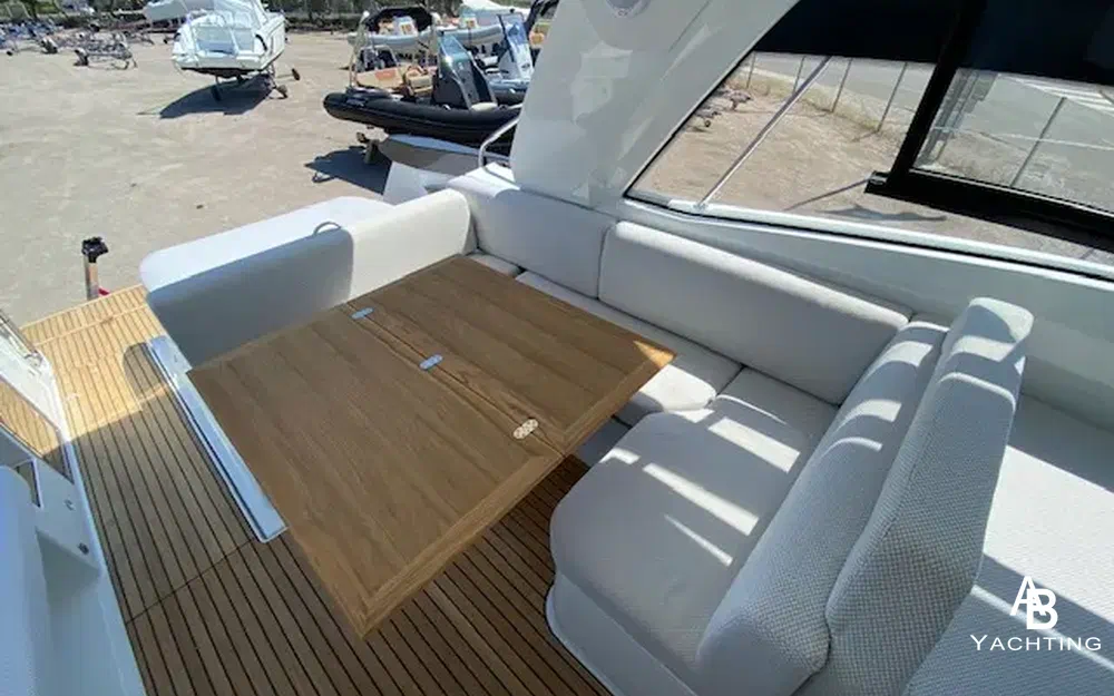 slider 4 Beneteau Gran Turismo 36