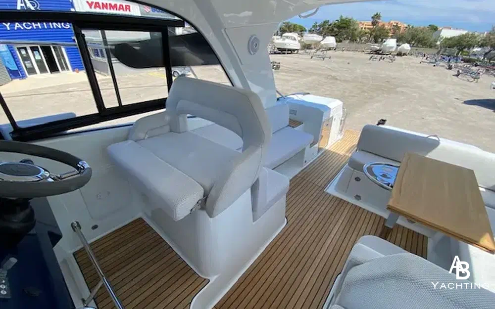 slider 5 Beneteau Gran Turismo 36