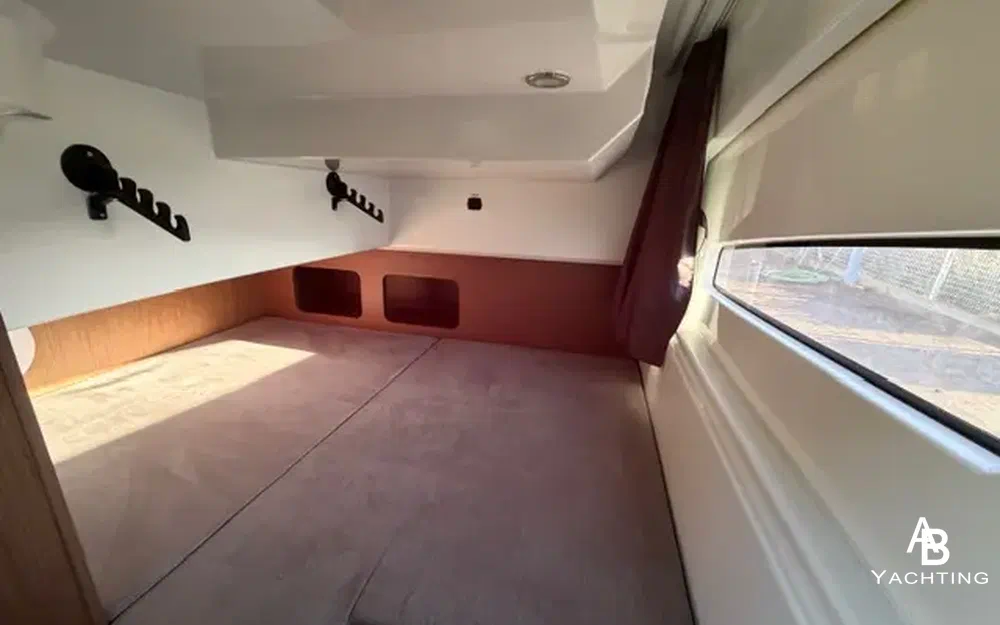 slider 14 Beneteau Antares 9 OB