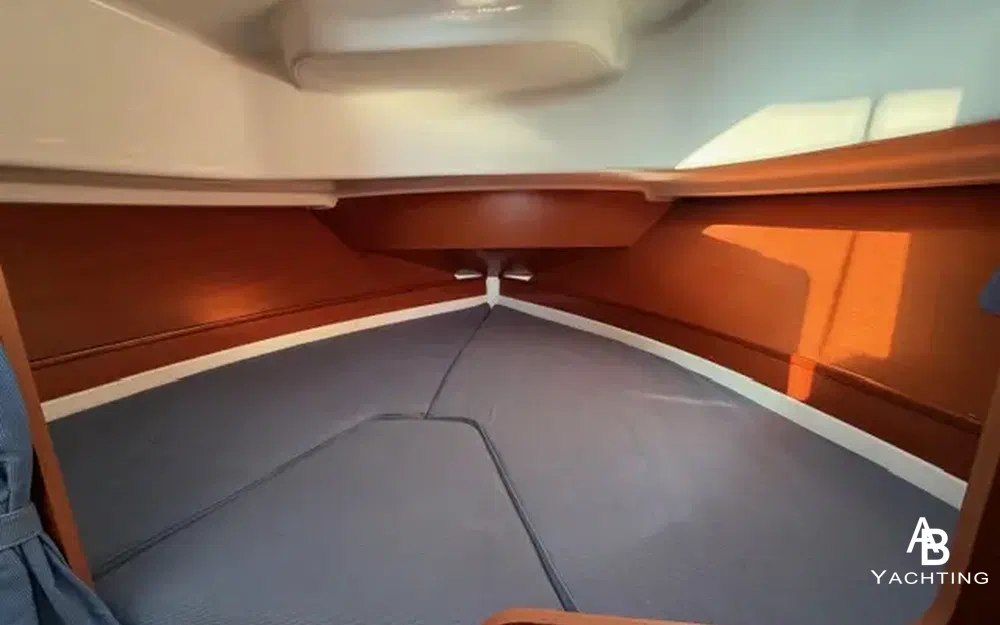 slider 12 Beneteau Antares 760