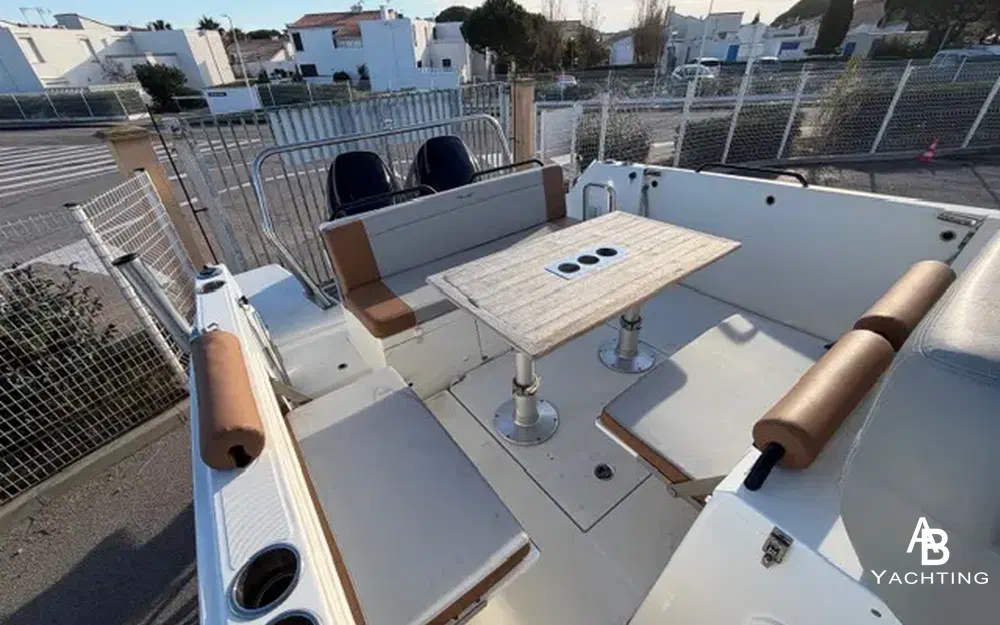 slider 3 Beneteau Flyer 9 Spacedeck