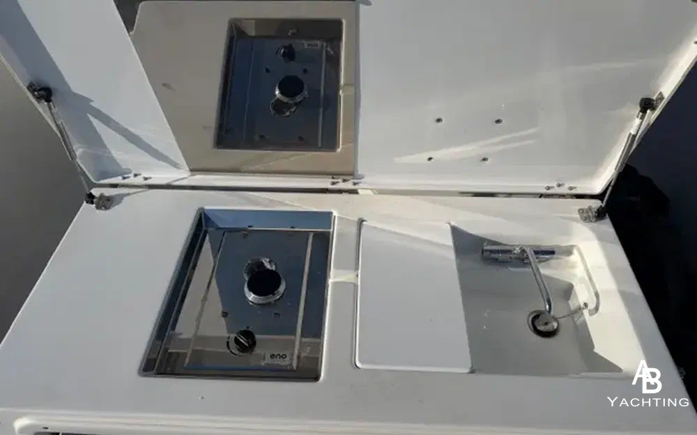 slider 5 Beneteau Flyer 9 Spacedeck