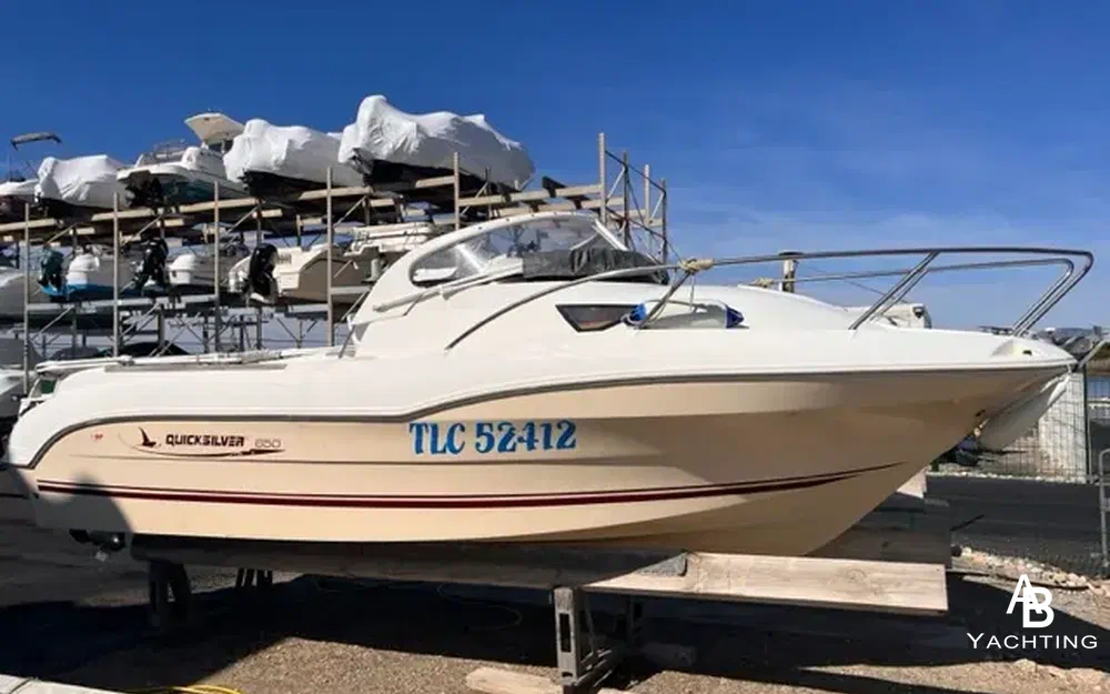 slider 0 Quicksilver 650 Cruiser