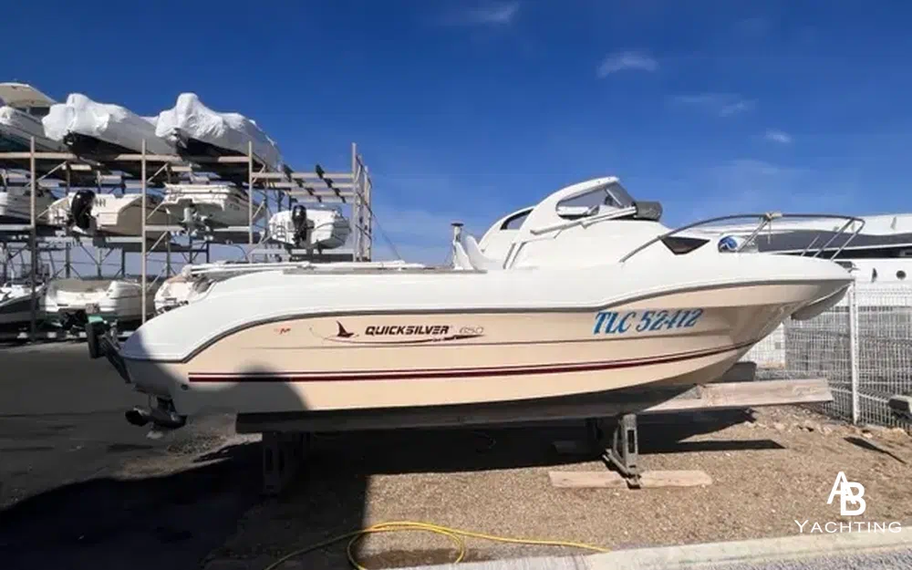 slider 1 Quicksilver 650 Cruiser