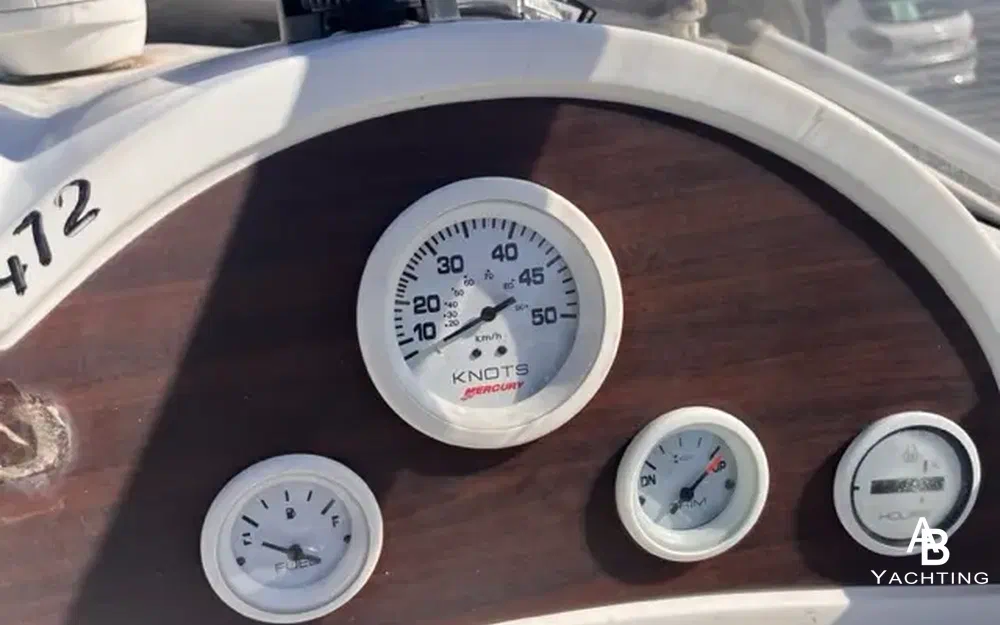 slider 7 Quicksilver 650 Cruiser