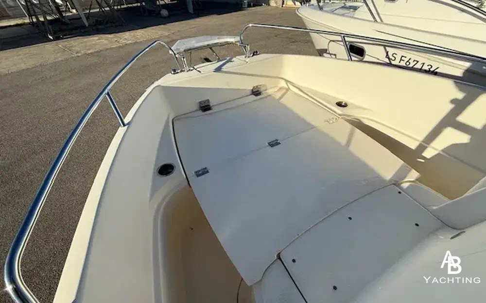 slider 9 Quicksilver Activ 555 Open