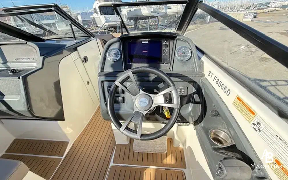 slider 12 Quicksilver Activ 755 Bowrider