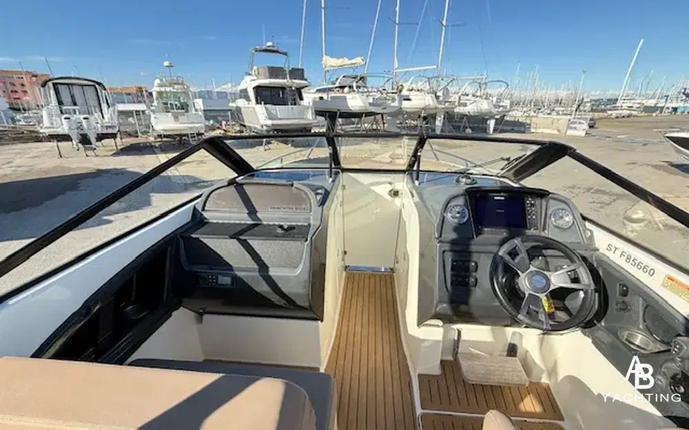 slider 14 Quicksilver Activ 755 Bowrider