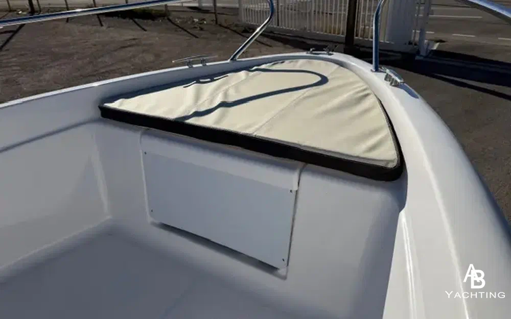 slider 6 B2 Marine Cap Ferret 452 Fish