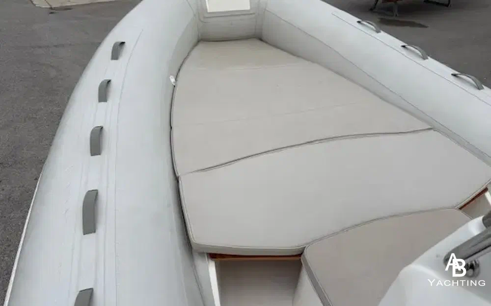 slider 8 Capelli Tempest 626